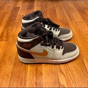 NEW Nike Air Jordan 1 Retro High Sneakers NWT